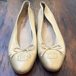 Chanel tan leather cc ballet flat 9